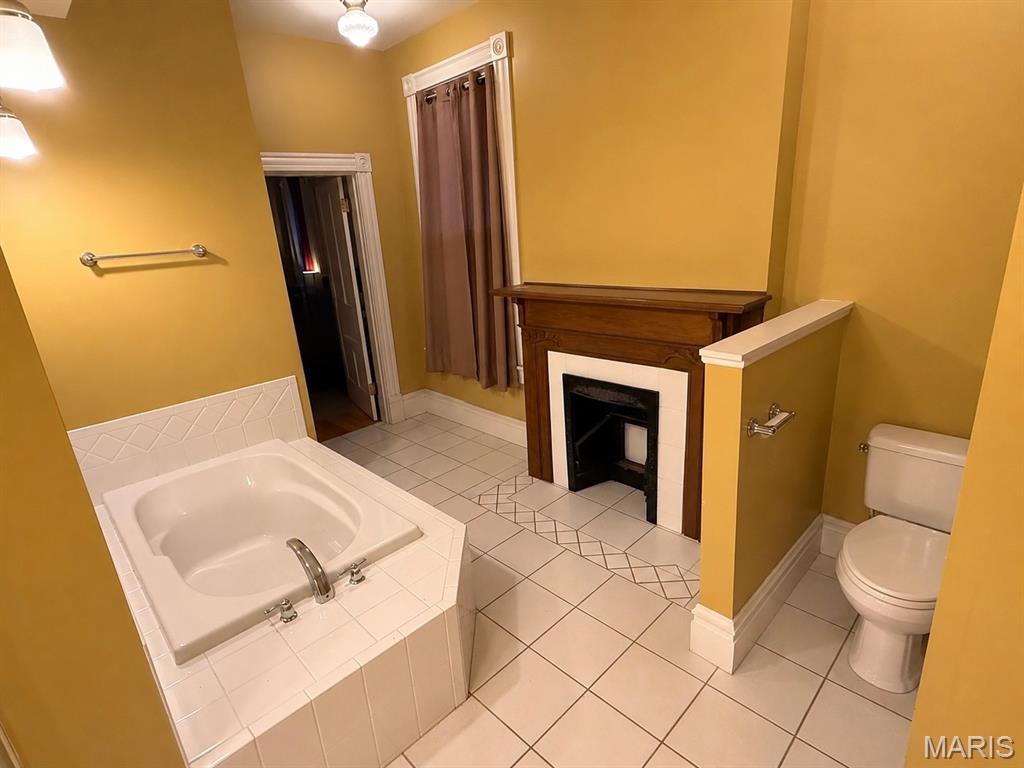 Raymond Place Add - Residential