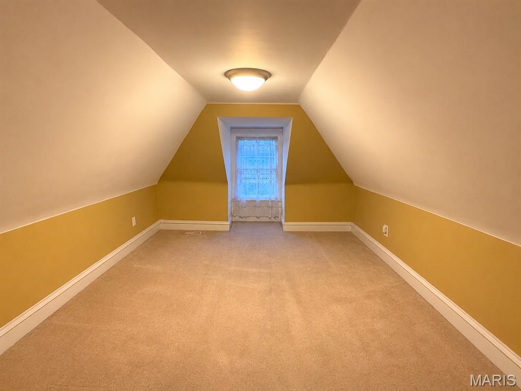 Raymond Place Add - Residential
