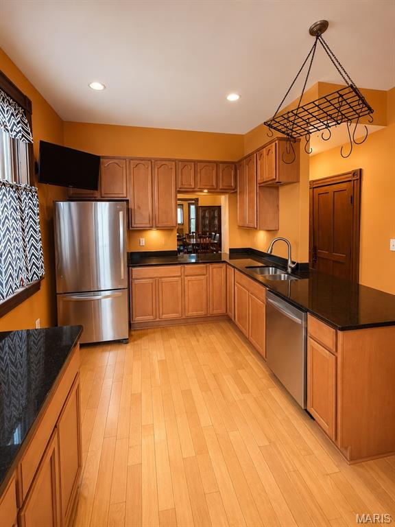 Raymond Place Add - Residential