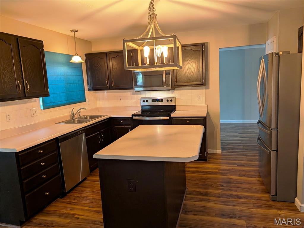 Cambridge Manor #3 - Residential