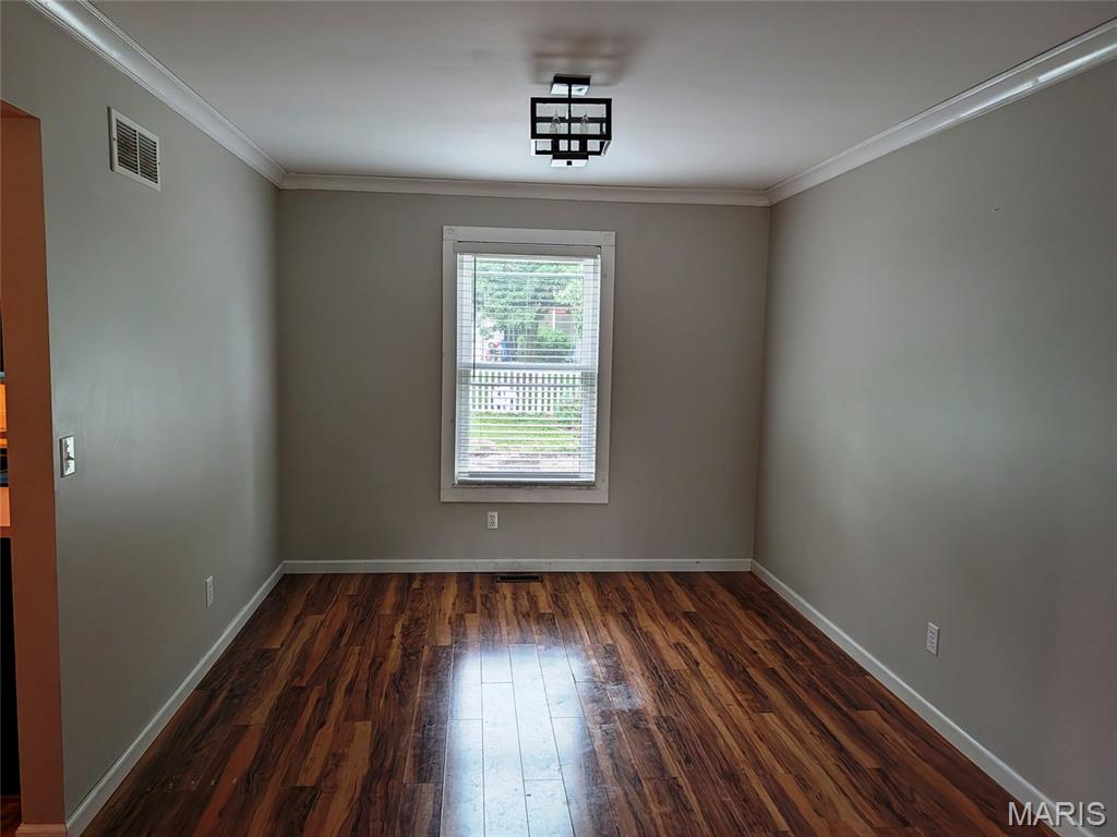 Cambridge Manor #3 - Residential