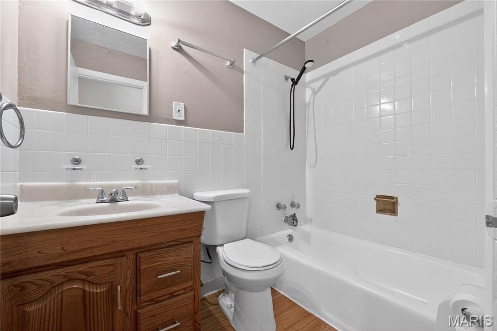 Hathaway Manor 21 - Residential
