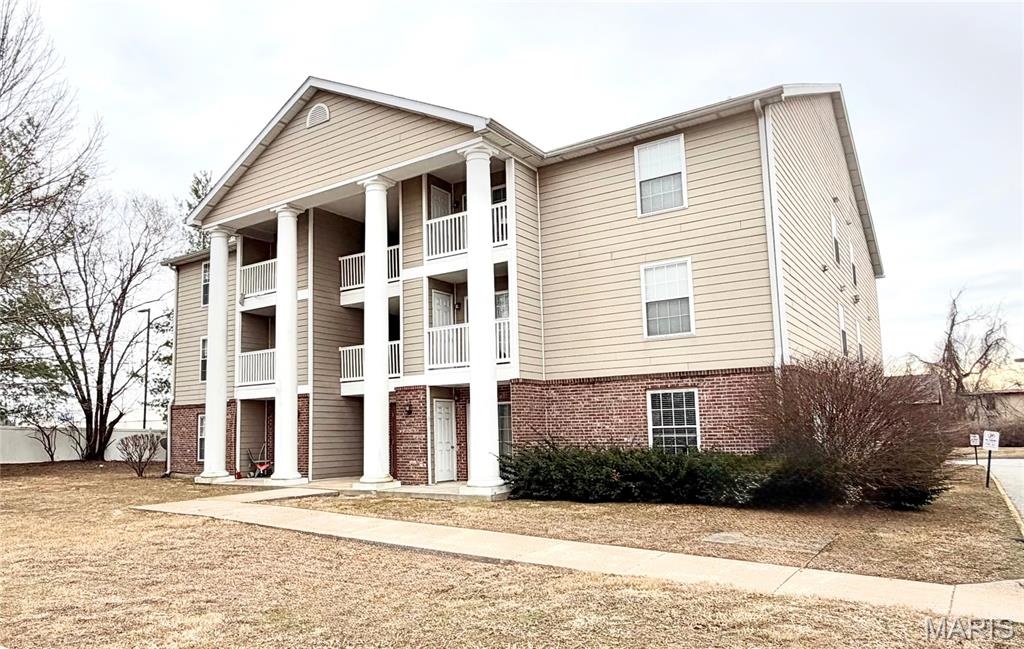 Materdie Place Condo - Residential