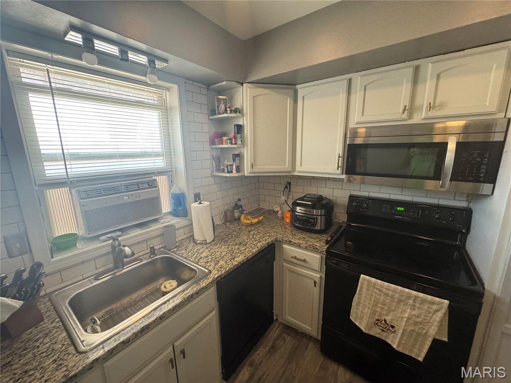 Sunset Hills Condo - Residential