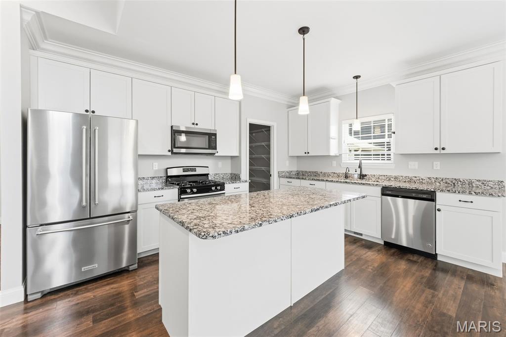 Barclay Place - Residential