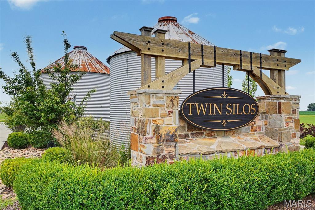 Twin Silos - Residential
