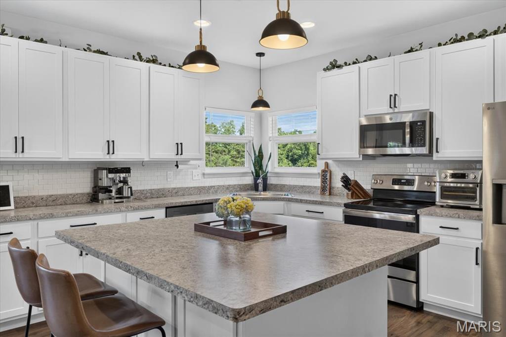 Arbors Of Rockwood Five The - Residential