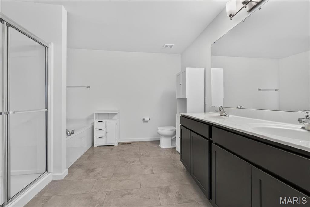 Arbors Of Rockwood Five The - Residential