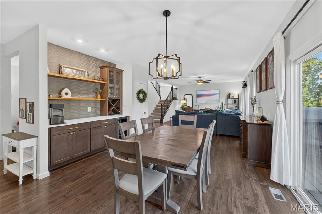 Arbors Of Rockwood Five The - Residential