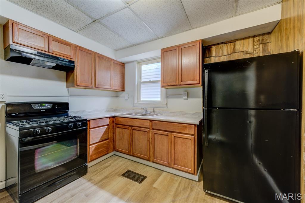 West Lawn - Residential