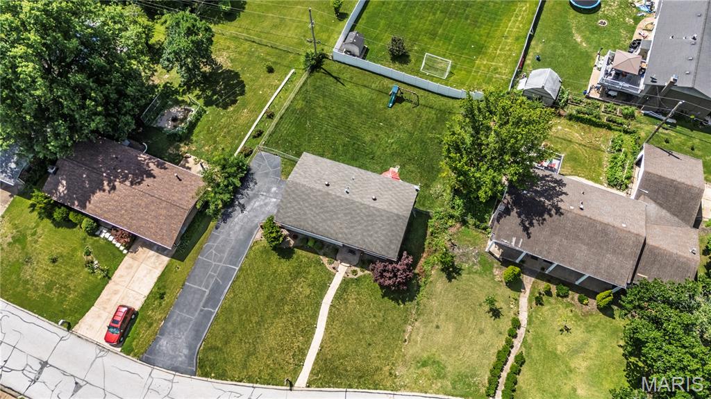 Twin Sisters - Residential