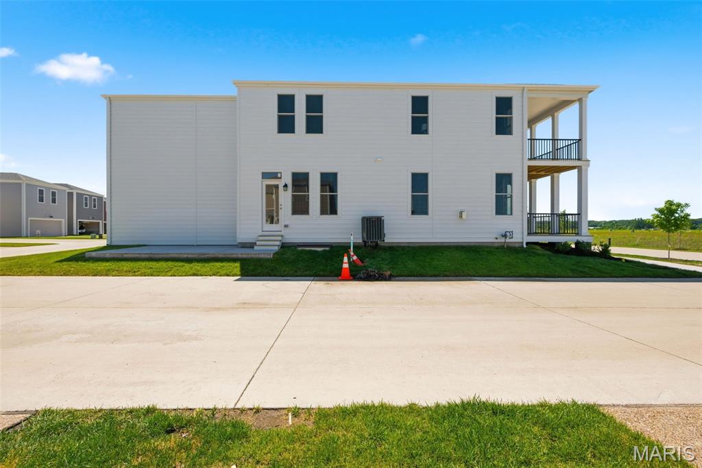 New Town At St Chas #16 - Residential