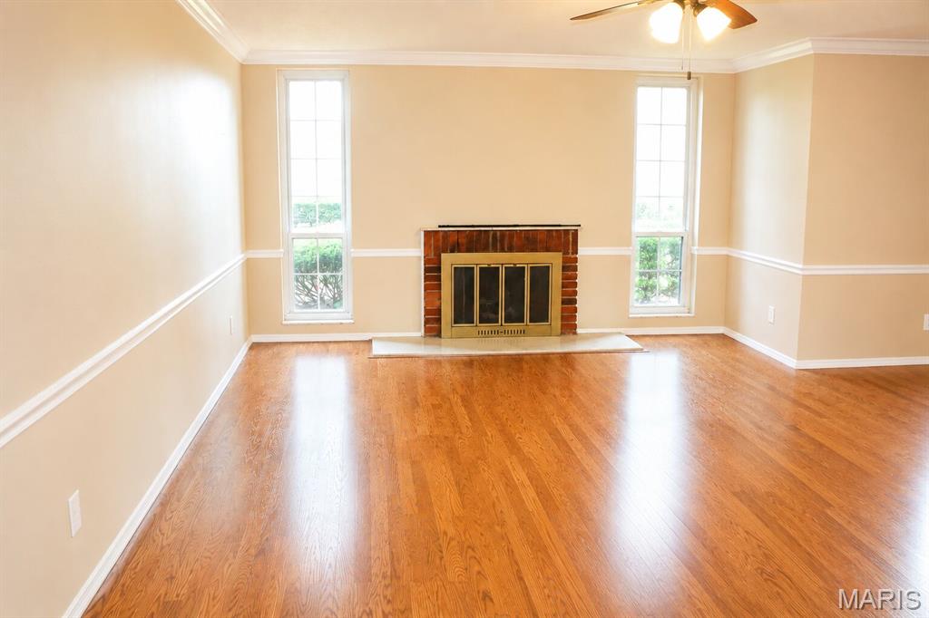 Cambridge Courts Condo - Residential