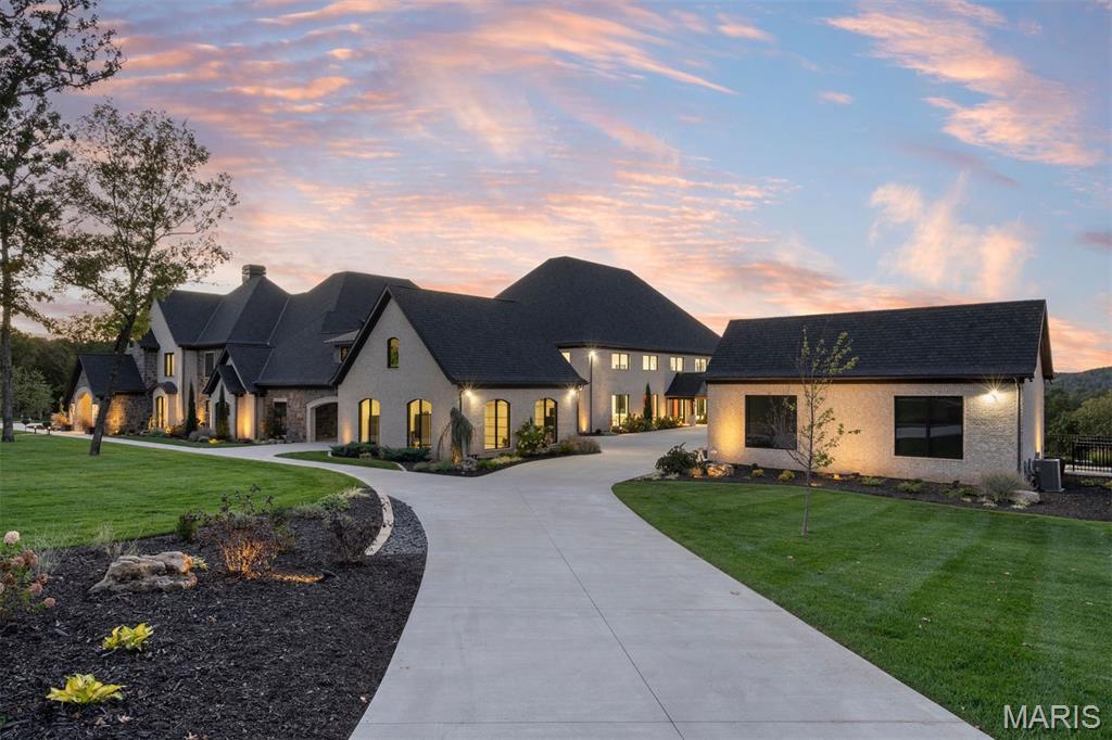 Village of Saddlebrooke - Residential