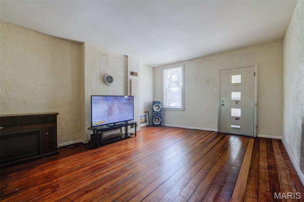 Blumenthal Add - Residential Income