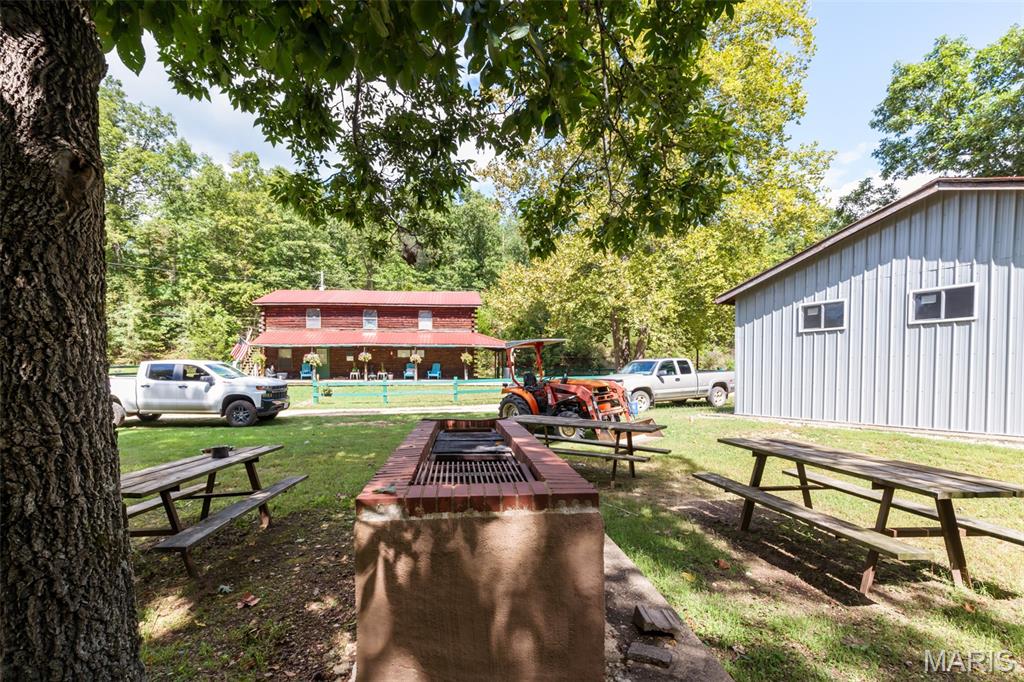 n/a - Commercial Sale