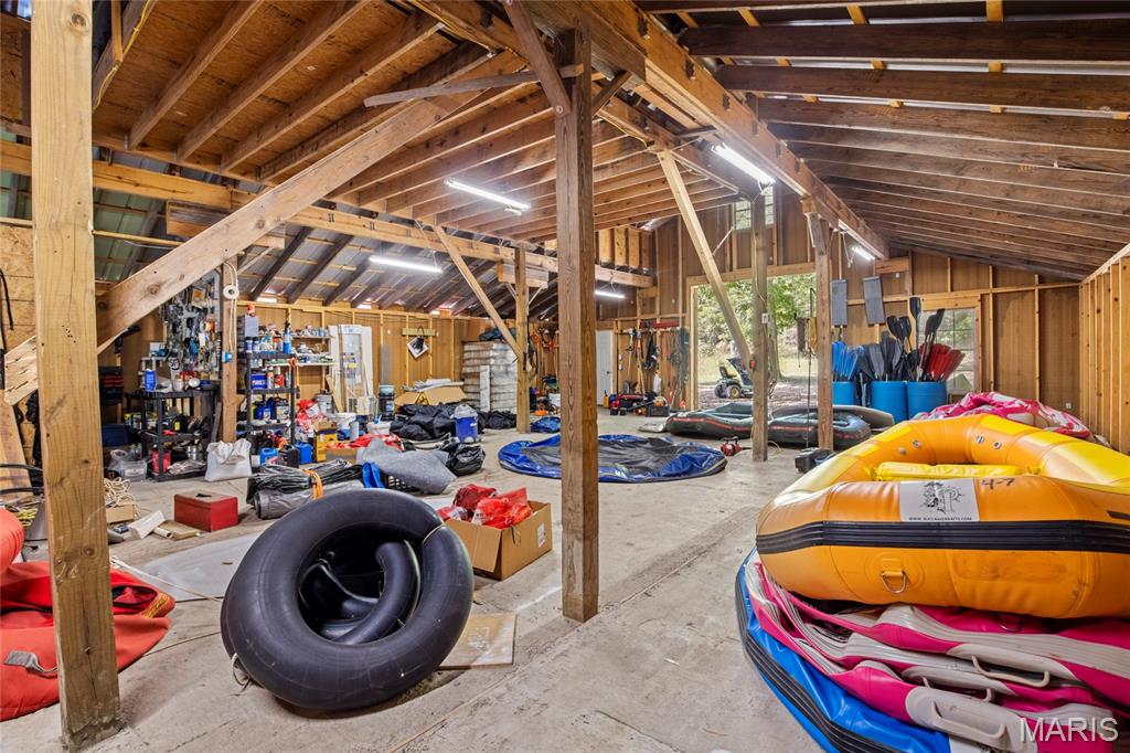 n/a - Commercial Sale