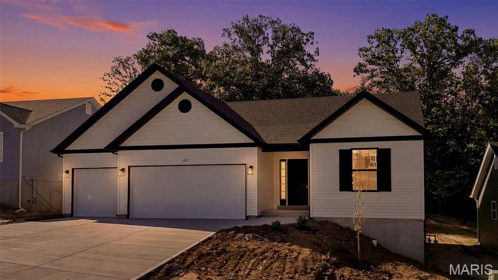 Twin Pines - Residential