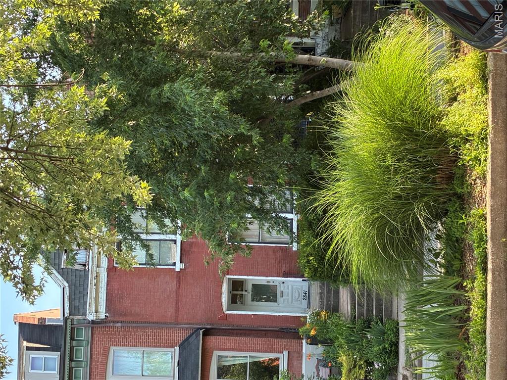 St Louis Commons Add - Residential