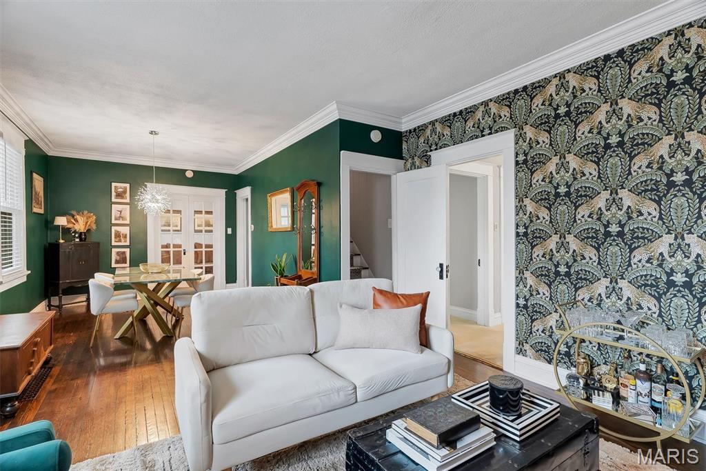 Woodlawn Manor - Residential
