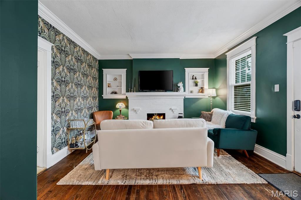 Woodlawn Manor - Residential