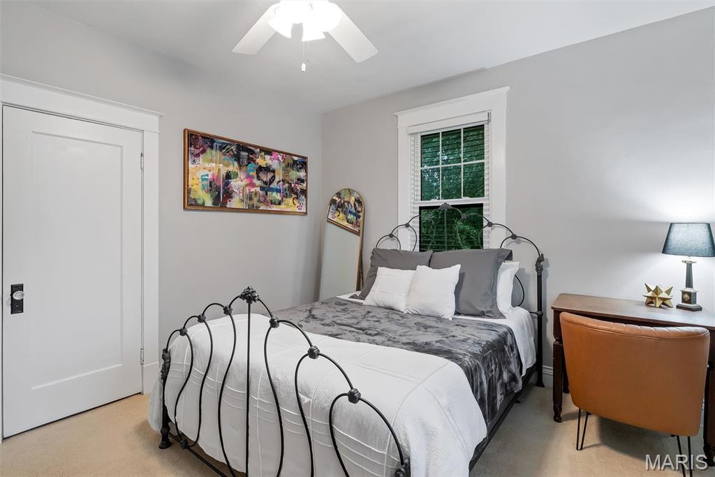 Woodlawn Manor - Residential