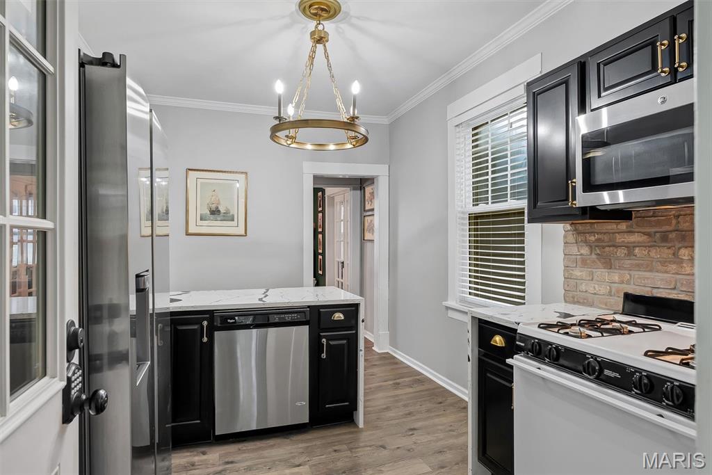 Woodlawn Manor - Residential