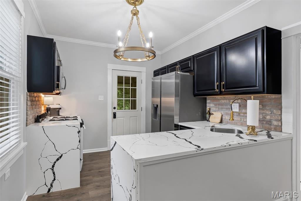 Woodlawn Manor - Residential