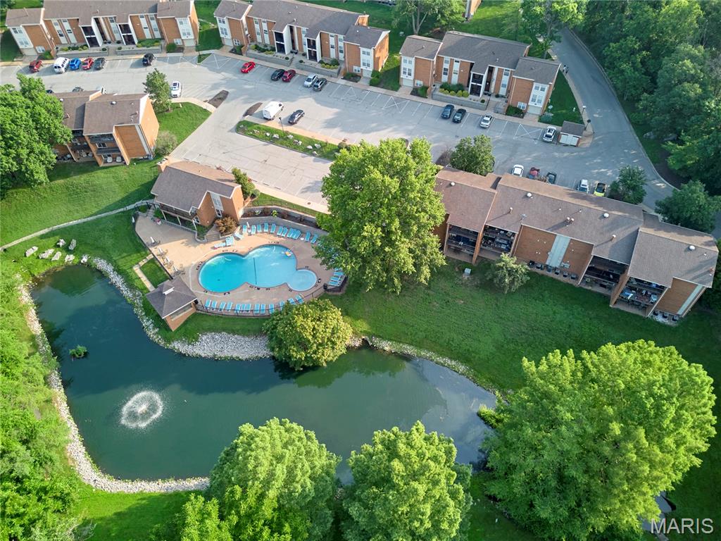 Greenbriar Condo - Residential
