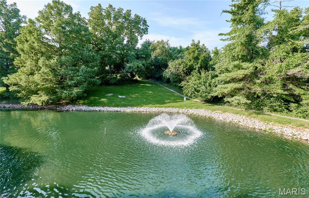 Greenbriar Condo - Residential