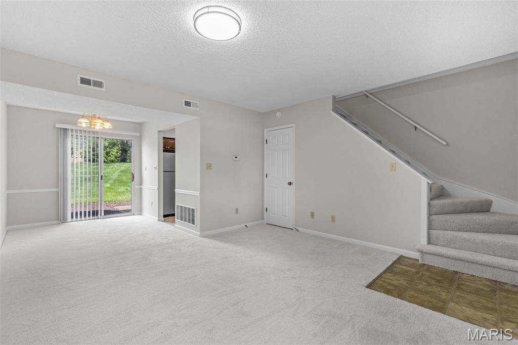 Brentwood Forest Condo Ph Six T - Residential
