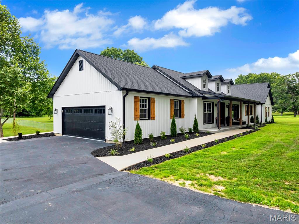 Fox Creek Valley 2 - Residential