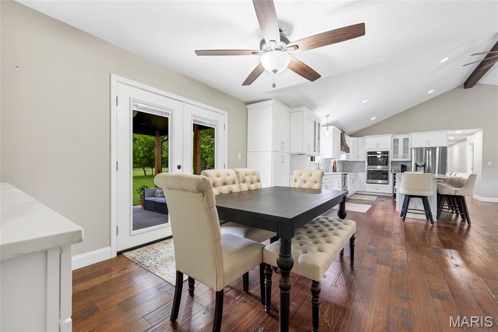 Fox Creek Valley 2 - Residential