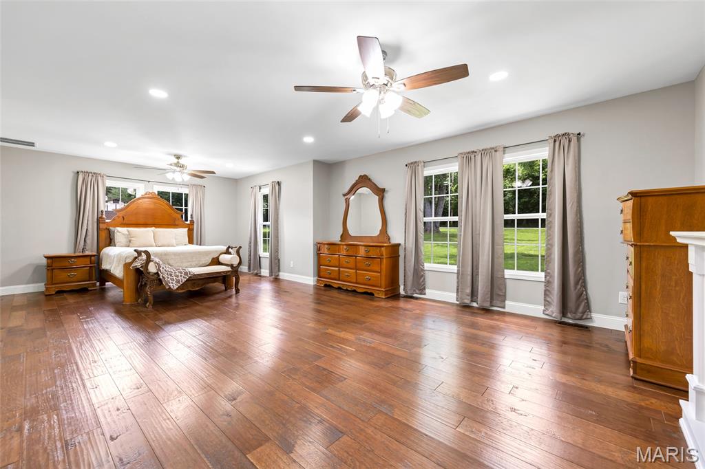 Fox Creek Valley 2 - Residential