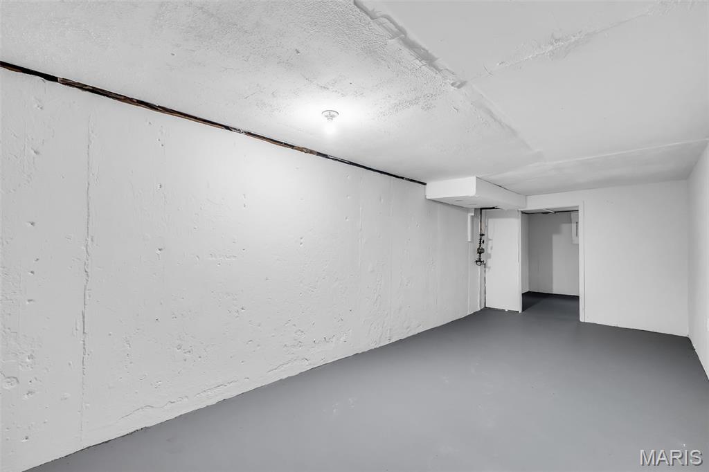 Castle Point Unit 2 - Residential Income