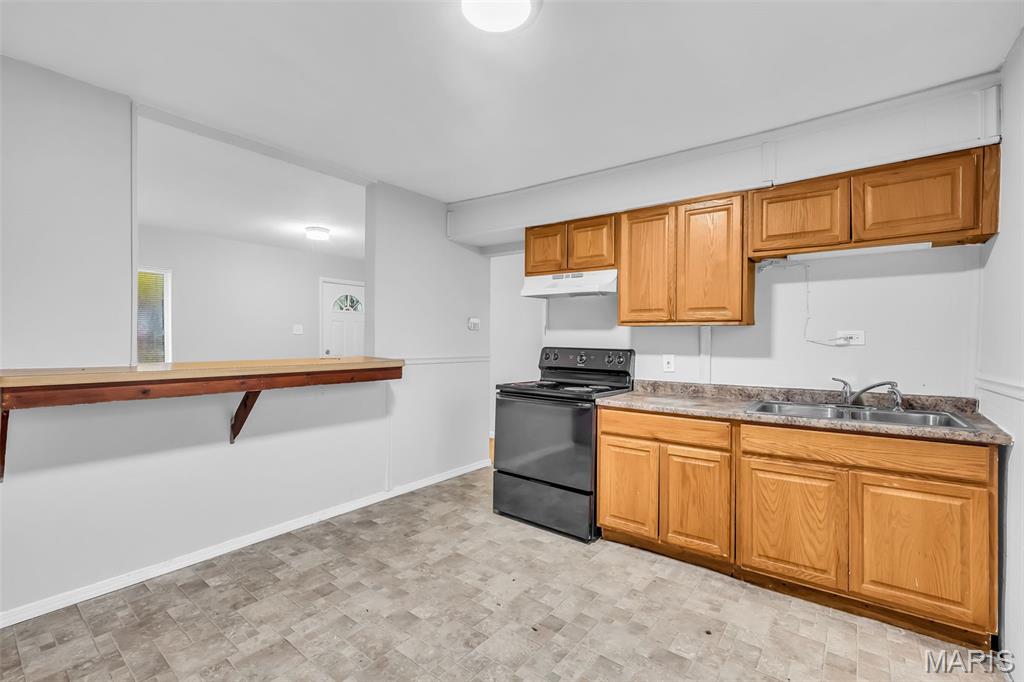 Castle Point Unit 2 - Residential Income