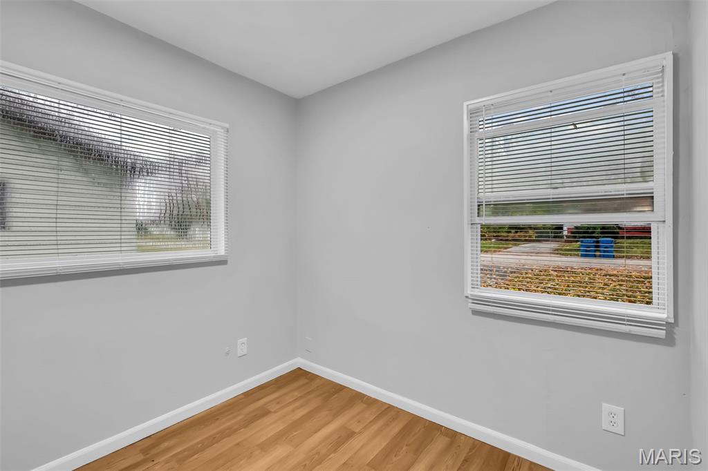 Castle Point Unit 2 - Residential Income