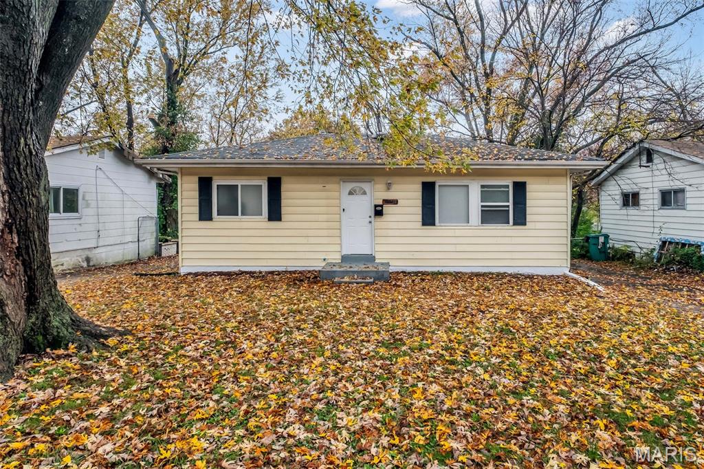 Castle Point Unit 2 - Residential Income