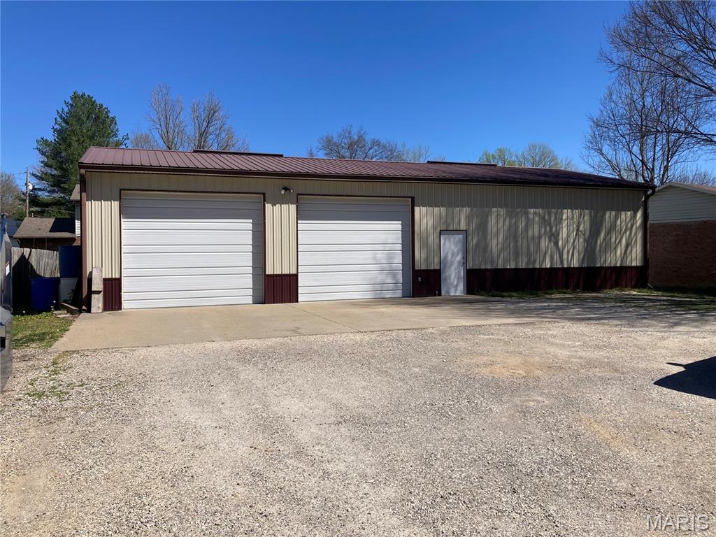 This 1,800 sq. ft. shop space comes heated, with the option to add air conditioning. It has 6 inches of insulation blown in the walls and a bathroom. It’s a fantastic opportunity to own your own space, whether you’re currently leasing or ready to launch your own business—this location is perfect.