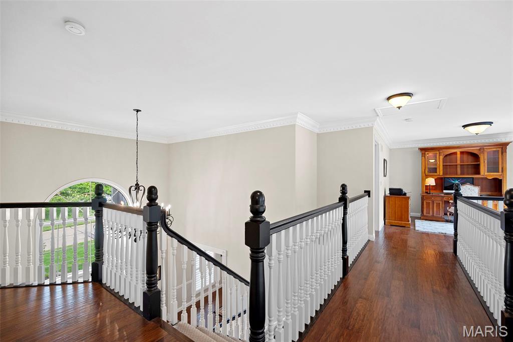 Pine Creek - Residential