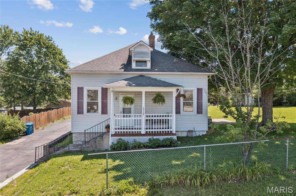 Maureen Terrace - Residential