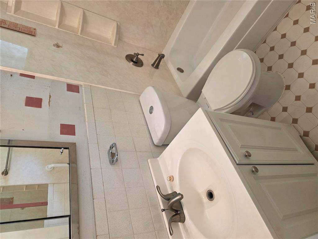 Glasgow Village Unit 14 - Residential