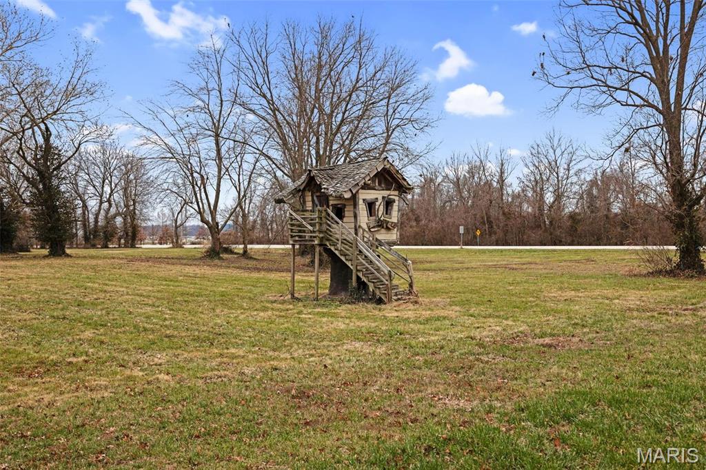 St Louis Air Park Pt & Olive Street Road - Commercial Sale