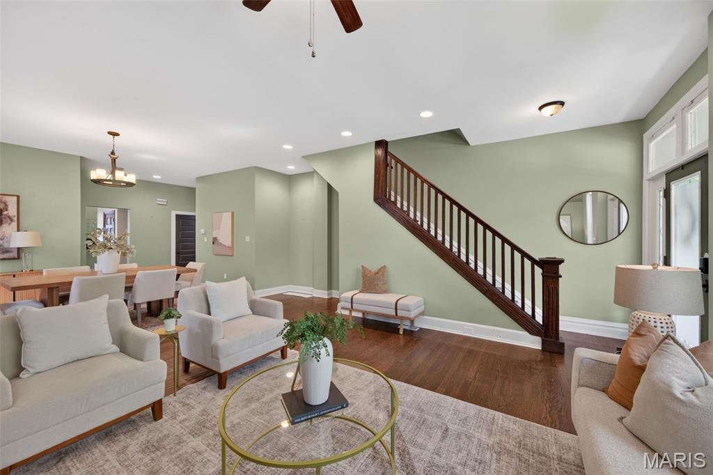 Nicholsons Add 01 - Residential