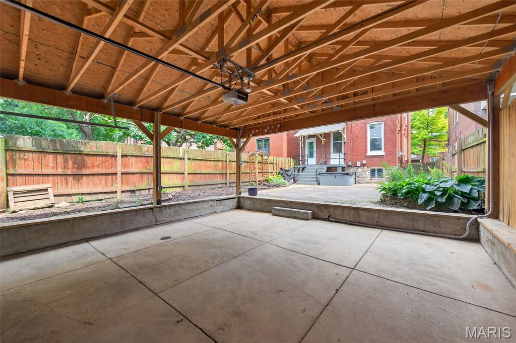 Nicholsons Add 01 - Residential