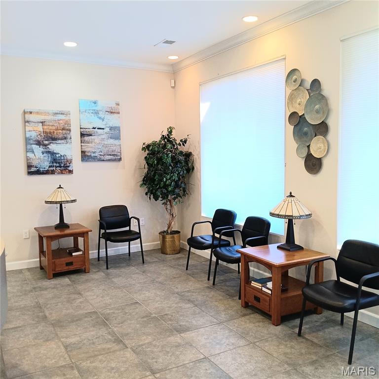 Plaza Verde #1 - Commercial Lease