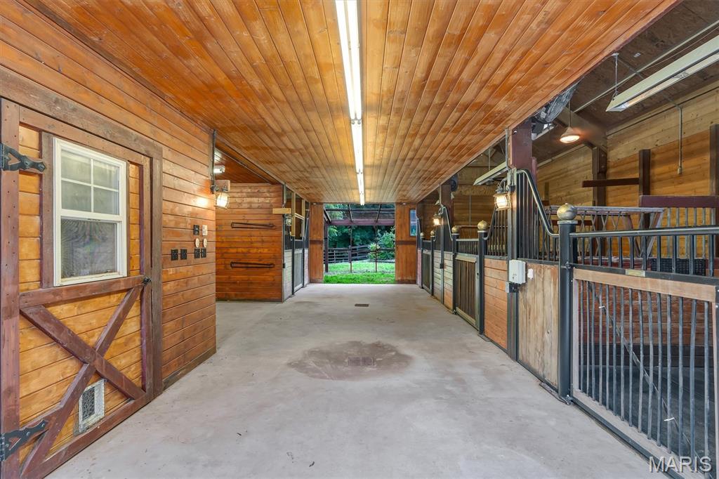 Arrowhead West - Residential