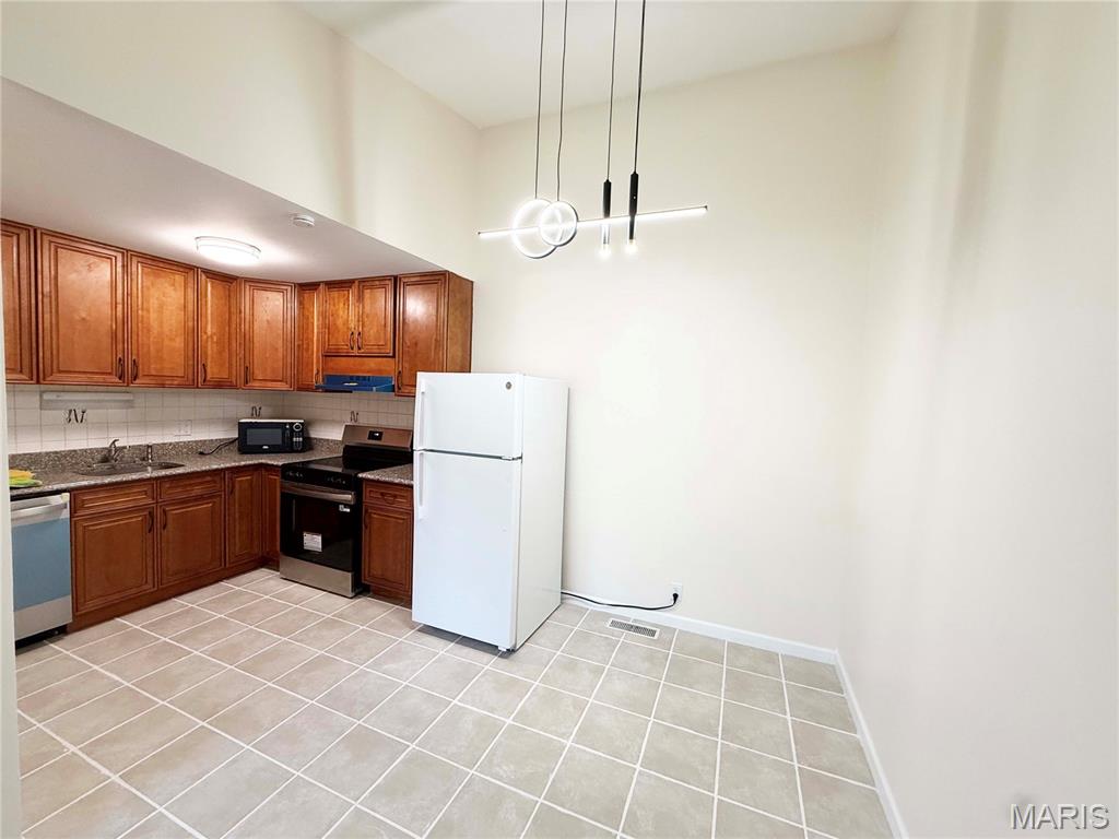 Willow Brook Condo - Residential