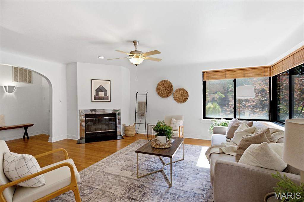 Byron Place Condo - Residential