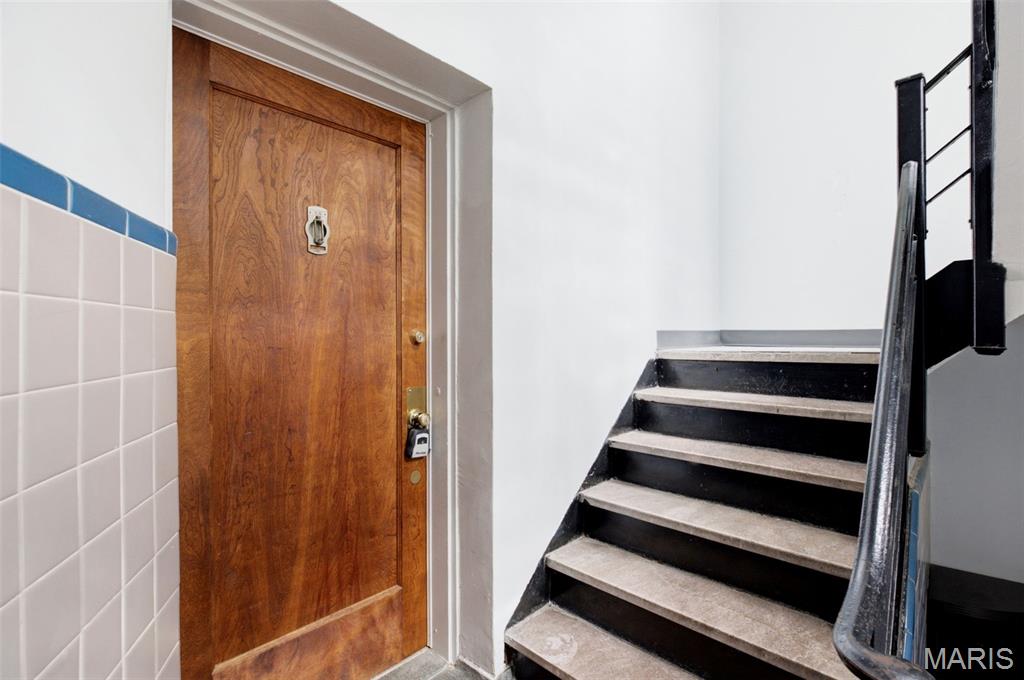 Byron Place Condo - Residential